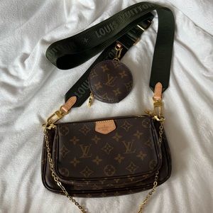 AUTHENTIC Louis Vuitton Multi Pochette
